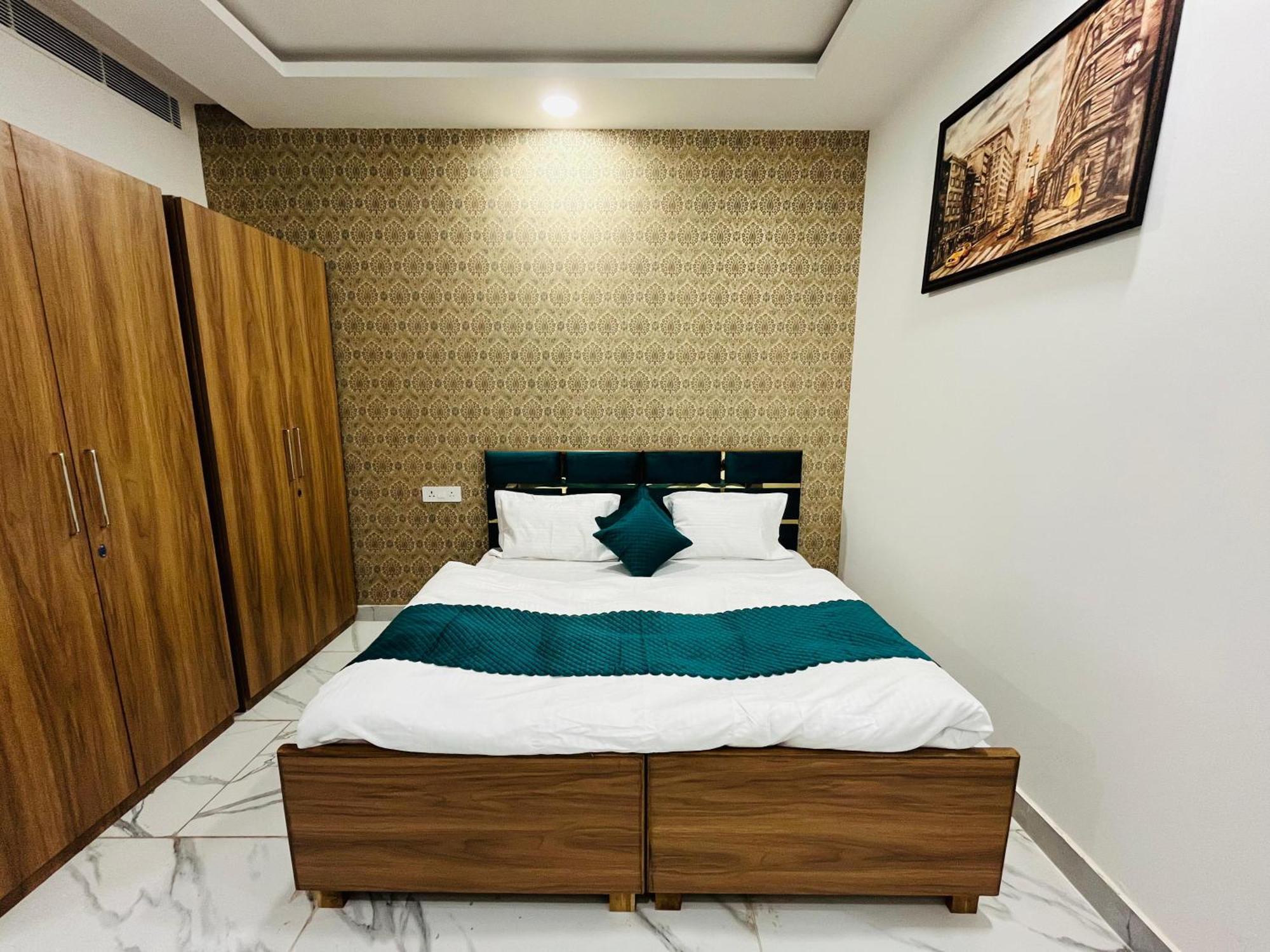 Townhouse Happy Habitat Guest House Greater Noida Kültér fotó