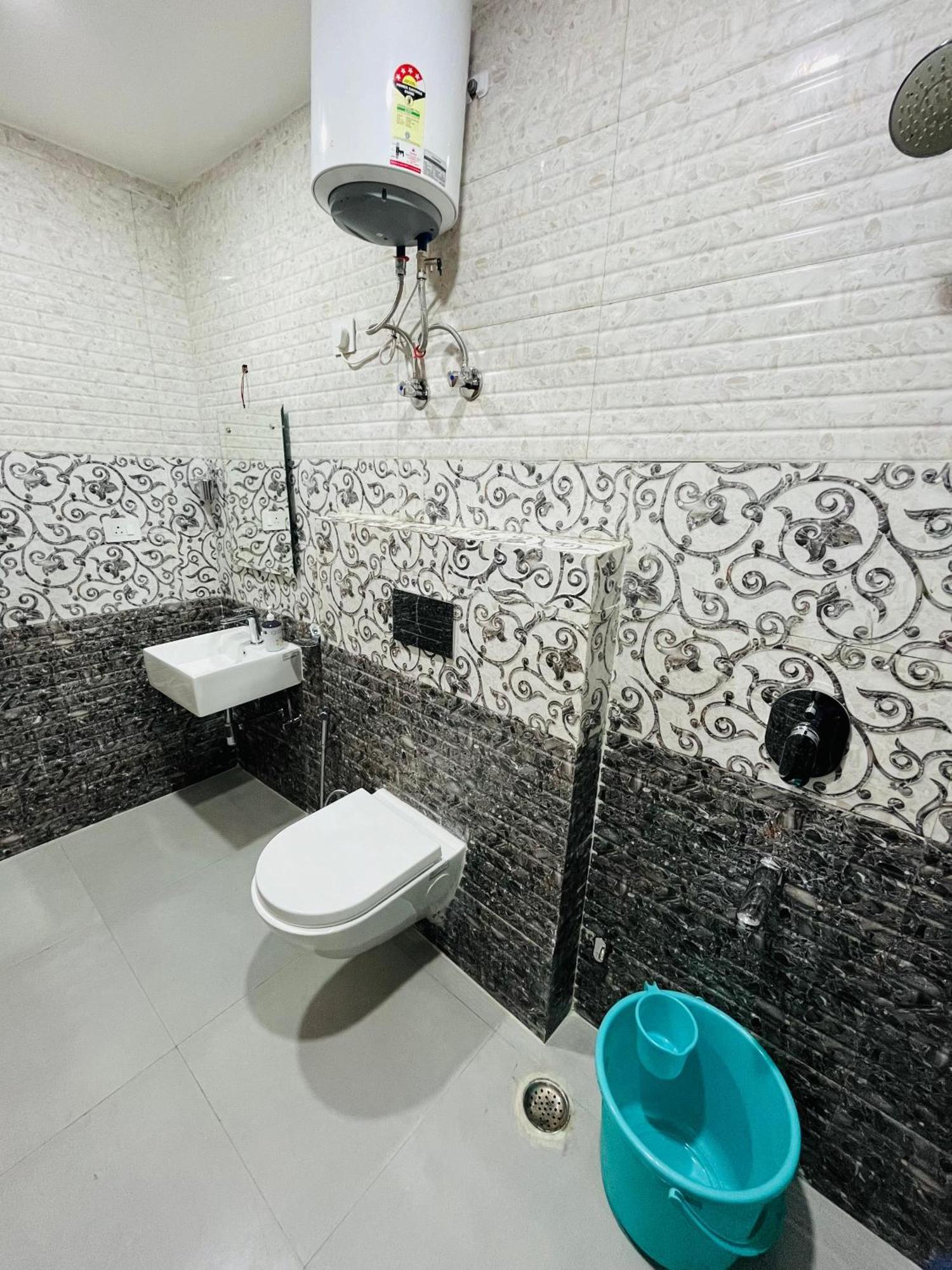 Townhouse Happy Habitat Guest House Greater Noida Kültér fotó